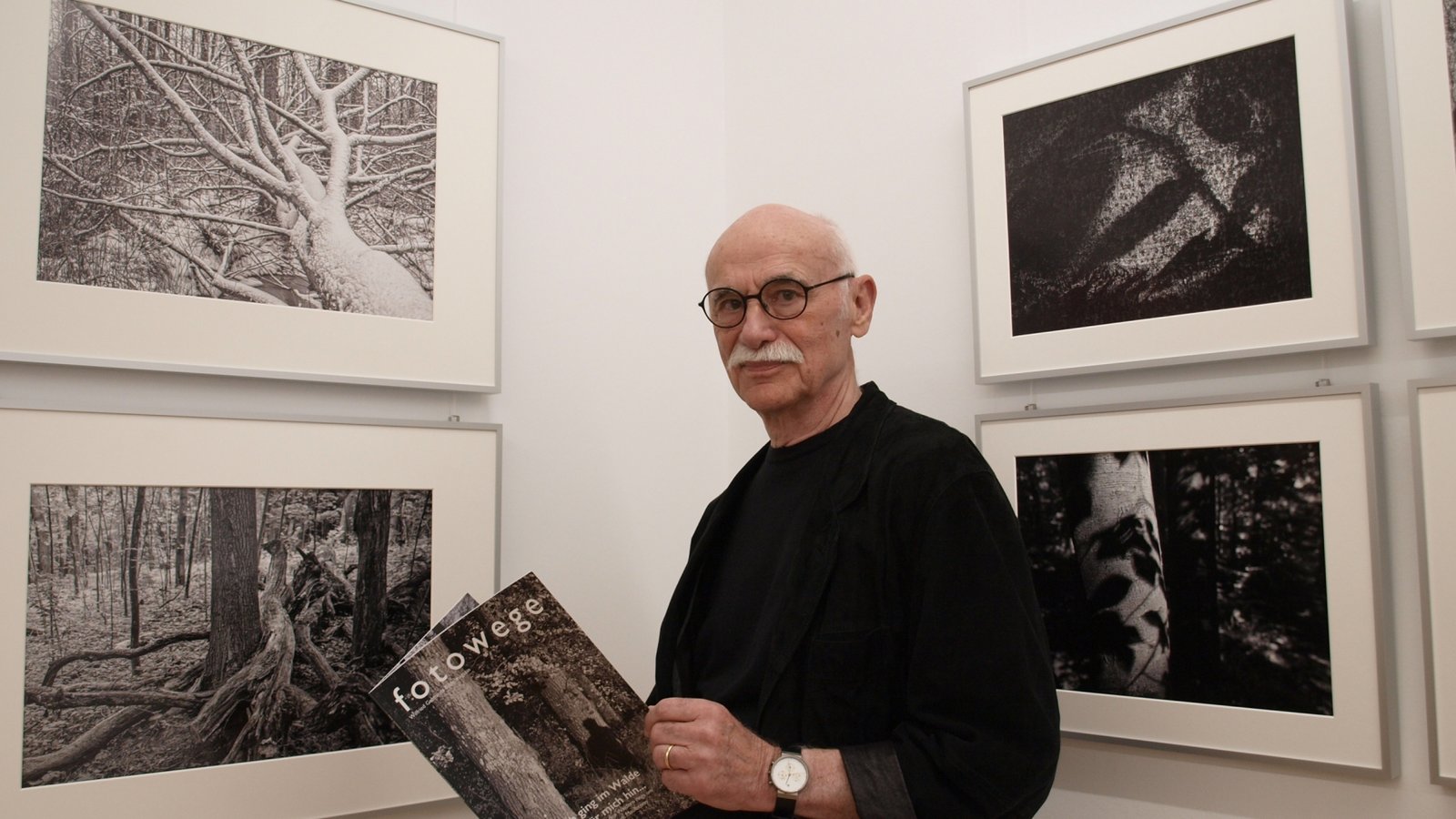 Seine Waldmotive hat Wilfried Gebhard in dem Buch Fotowege zusammengefasst.  Foto: Filitz