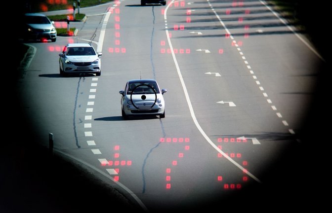 Zu schnell gefahren? Seit dem 1. Juli 2026 gilt für Verkehrsordnungswidrigkeiten eine neue Verjährungsfrist.<span class='image-autor'>Matthias Balk/dpa/dpa-tmn</span>