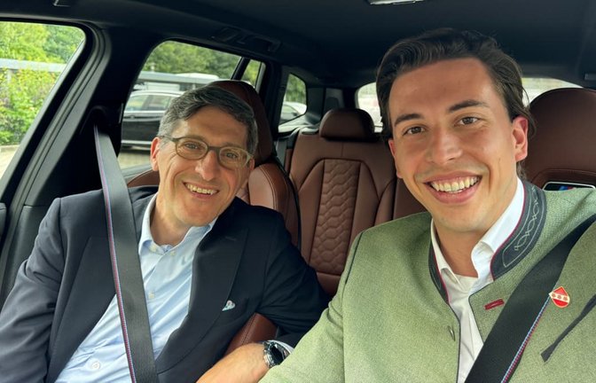 Mulfingens Bürgermeister Sören Döffinger (re.) unterwegs mit EBM-Papst-Geschäftsführer Klaus Gießdörfer<span class='image-autor'>privat</span>
