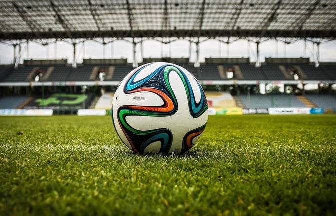 Der Ball rollt - und bringt teilweise erstaunliche Ergebnisse.<span class='image-autor'>oh</span>