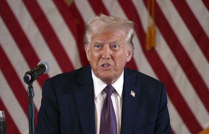 Der neue US-Präsident Donald Trump äußerte sich beim Weltwirtschaftsforum per Video-Botschaft. (Archivbild)<span class='image-autor'>Foto: dpa/Evan Vucci</span>