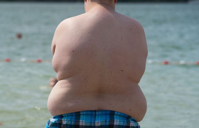 Zu dick? Fettleibigkeit schafft nicht nur  Frust, sondern kann auch zu Gesundheitsproblemen wie Diabetes führen.<span class='image-autor'>Foto: Sebastian Kahnert/dpa</span>
