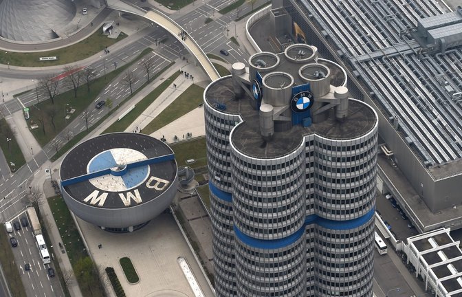 BMW kämpft mit den Folgen des Iran-Kriegs und der Absatzkrise auf dem chinesischen Automarkt. (Archivbild)<span class='image-autor'>Foto: Felix Hörhager/dpa</span>