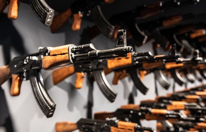 Wie viele Menschen durch Kleinwaffen und leichte Waffen jedes Jahr sterben, wird oft vergessen.<span class='image-autor'>Foto: dpa/Paul Zinken</span>