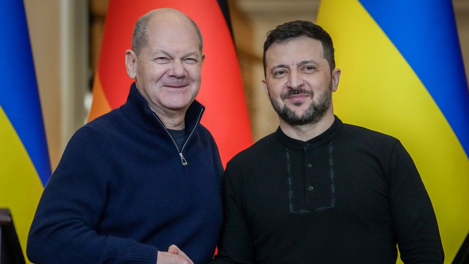 Zu Gast in Kiew: Bundeskanzler Olaf Scholz beim ukrainischen Präsidenten Wolodymyr Selenskyj.Foto: dpa/Kay Nietfeld