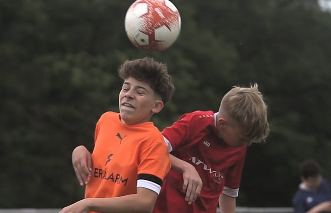 Bei der D-Jugend setzt sich der SV Iptingen (links) im Halbfinale gegen Gastgeber SG Platte durch (Bild) und gewinnt auch das Finale gegen den TSV Kleinsachsenheim. <span class='image-autor'>Foto: Küppers</span>