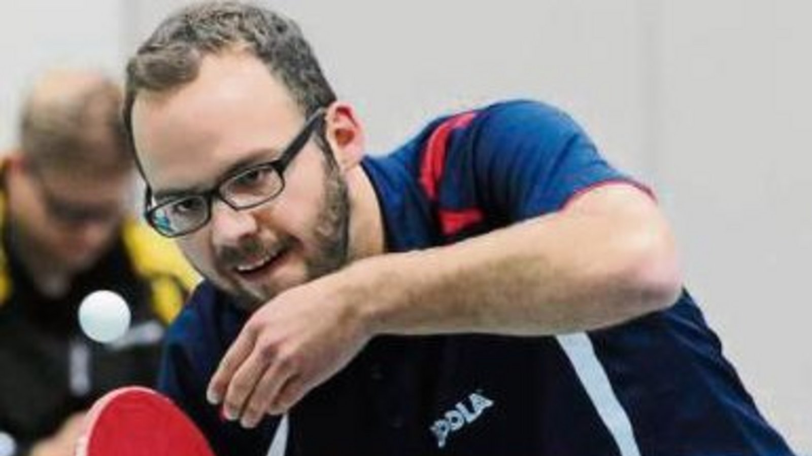 Philipp Gutjahr hat mit dem TSV Kleinglattbach in der Tischtennis-Bezirksklasse Gruppe 2 endlich die Kurve gekriegt: Im vierten Anlauf fuhren die Kleinglattbacher den ersten Saisonsieg ein – 9:1 gegen den TSV Ensingen. Foto: Leitner