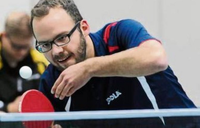 Philipp Gutjahr hat mit dem TSV Kleinglattbach in der Tischtennis-Bezirksklasse Gruppe 2 endlich die Kurve gekriegt: Im vierten Anlauf fuhren die Kleinglattbacher den ersten Saisonsieg ein – 9:1 gegen den TSV Ensingen. Foto: Leitner