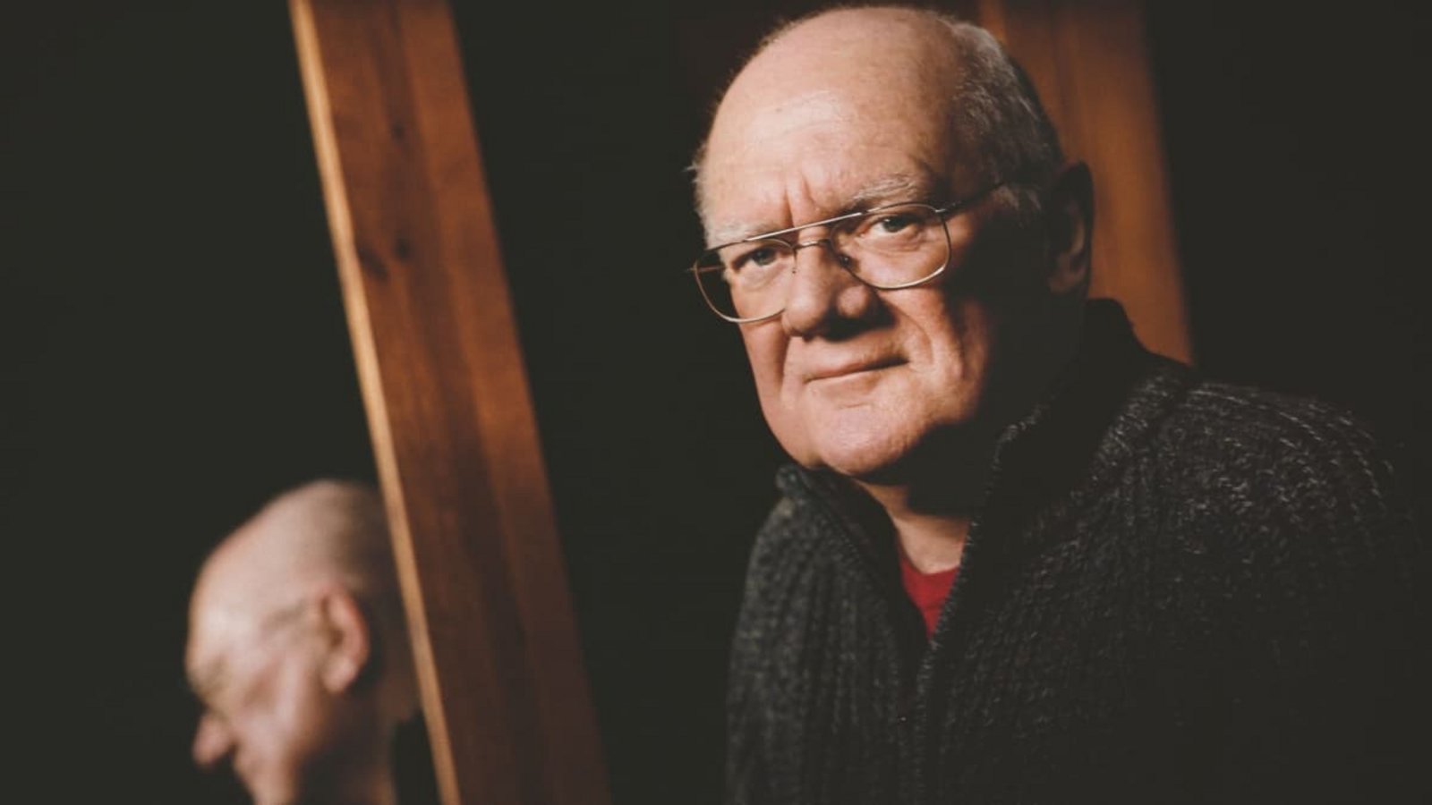 Peter Grainger heißt eigentlich Robert Partridge und schreibt seit vielen Jahren erfolgreich Krimis.Alice Zoo Peter Grainger heißt eigentlich Robert Partridge und schreibt seit vielen Jahren erfolgreich Krimis.Alice Zoo