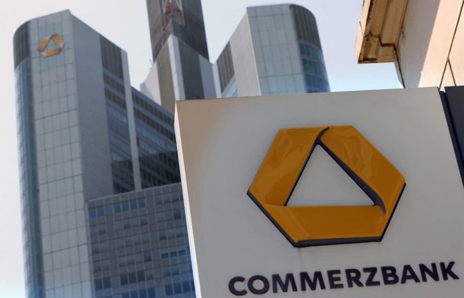Es ist einiges los im Frankfurter Commerzbank-Tower.<span class='image-autor'>DANIEL ROLAND/afp</span>