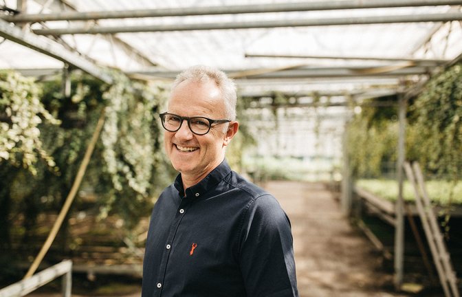 Der Gärtnermeister Hans Müller entwickelt in Forschungsprojekten mittlerweile Ideen gegen den Klimawandel.<span class='image-autor'>Foto: axmann-rottler.de/axmann-rottler.de</span>