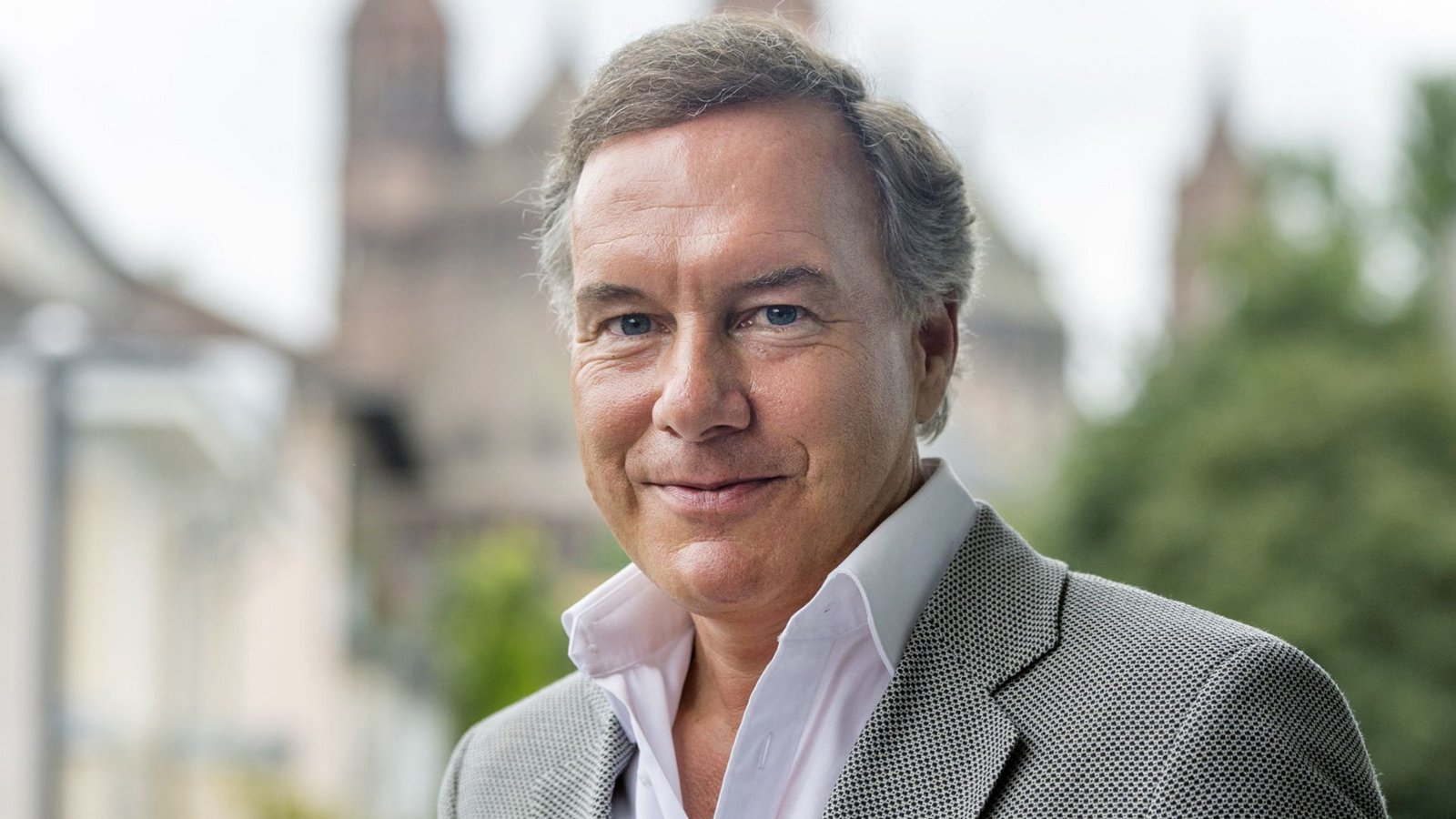 „Wir verkaufen uns seit Jahren unter Wert“, sagt Nico Hofmann, eine der prägenden Figuren der deutschen Film- und FernsehlandschaftFoto: dpa/Uwe Anspach „Wir verkaufen uns seit Jahren unter Wert“, sagt Nico Hofmann, eine der prägenden Figuren der deutschen Film- und FernsehlandschaftFoto: dpa/Uwe Anspach