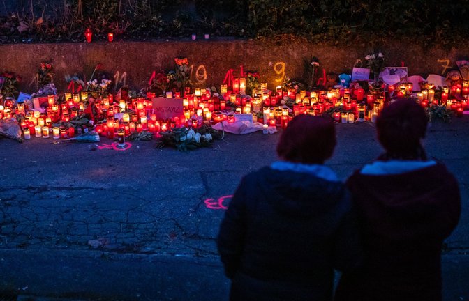 Auch die Tötung einen Mädchens im Jahr 2022 durch einen anderen  Afghanen bewegt die Menschen noch immer.<span class='image-autor'>Foto: dpa/Christoph Schmidt</span>