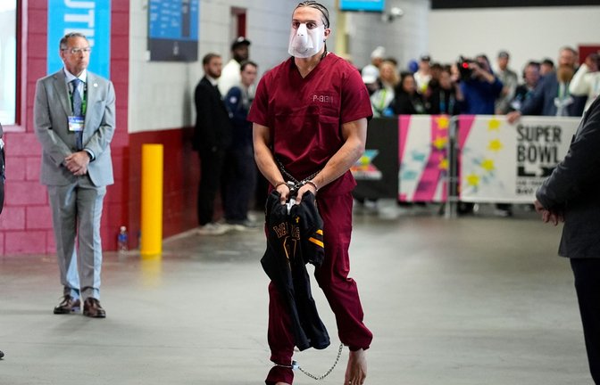 Mack Hollins vor dem Super Bowl 60. in Santa Clara.<span class='image-autor'>Foto: Charlie Riedel/AP/dpa</span>