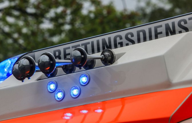 Für den Radfahrer kam jede Hilfe zu spät. (Symbolbild)<span class='image-autor'>Foto: dpa/Oliver Berg</span>