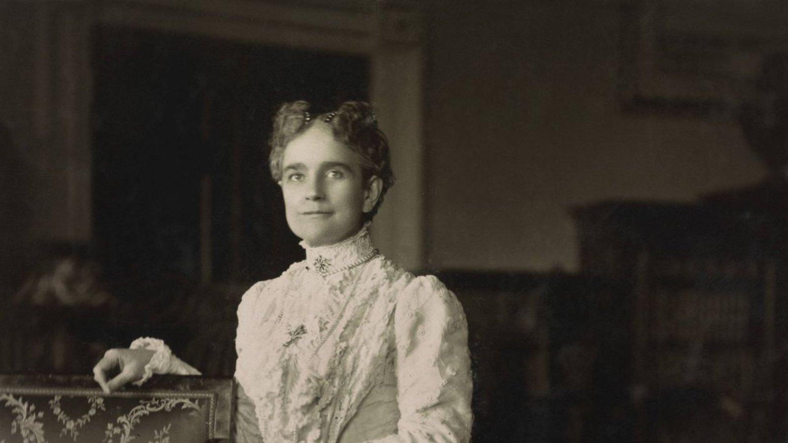 Ida McKinley (First Lady von 1897 bis 1901): Die Frau von William McKinley litt unter rätselhaften Epilepsieanfällen. Außerdem trauerte sie zeitlebens über den frühen Tod ihrer Töchter. Als First Lady konnte sie kaum eigene Akzente setzen. 1901 wurde ihr Mann bei einem Attentat ermordet. Ida besuchte sein Grab jeden Tag bis zu ihrem Tod sechs Jahre später.Foto: imago images / glasshouseimages