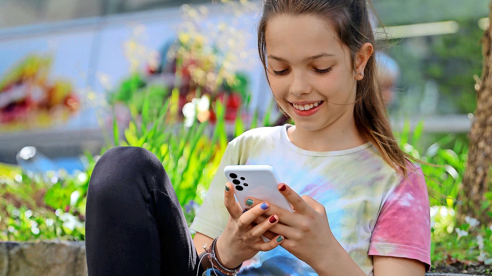 Das Internet wird mittlerweile von Tech-Plattformen wie Google oder Meta dominiert – und vor allem jüngere Menschen nutzen deren Apps, beispielsweise Instagram.Foto: dpa/Mascha Brichta Das Internet wird mittlerweile von Tech-Plattformen wie Google oder Meta dominiert – und vor allem jüngere Menschen nutzen deren Apps, beispielsweise Instagram.Foto: dpa/Mascha Brichta