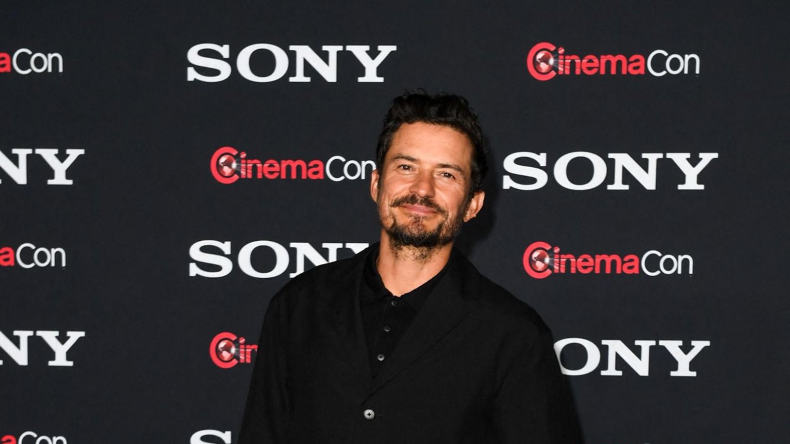 Schauspieler Orlando Bloom bei der Präsentation von Sony Pictures auf der CinemaCon 2023. Er hat bei „Gran Turismo“ mitgespielt.Foto: AFP/VALERIE MACON Schauspieler Orlando Bloom bei der Präsentation von Sony Pictures auf der CinemaCon 2023. Er hat bei „Gran Turismo“ mitgespielt.Foto: AFP/VALERIE MACON