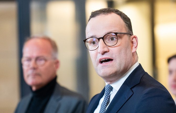 Das Verfahren gegen Jens Spahn wegen Maskenkäufen in der Corona-Pandemie wurde eingestellt.<span class='image-autor'>Foto: Christophe Gateau/dpa/Christophe Gateau</span>