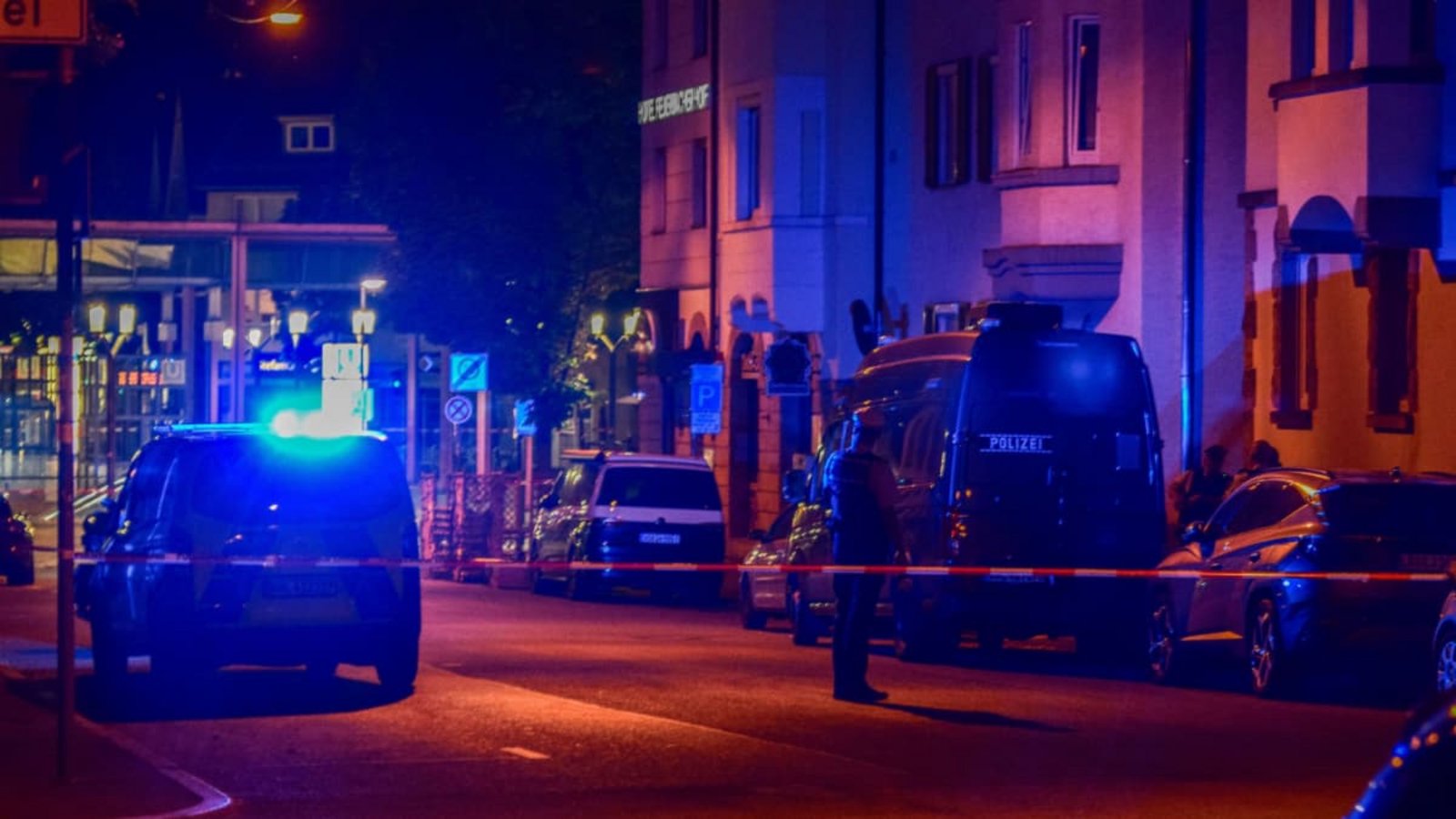 Die Polizei war am Freitagabend in Stuttgart Feuerbach im Einsatz.SDMG