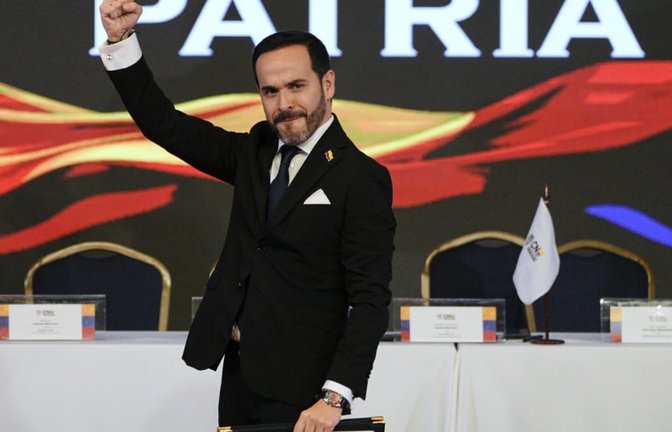 Der gewählte Präsident von&nbsp;Kolumbien Abelardo de la Espriella. Nach Ecuador und Costa Rica will nun auch Kolumbien die diplomatischen Beziehungen zu Kuba kappen (Archivfoto).<span class='image-autor'>Ivan Valencia/AP/dpa</span>