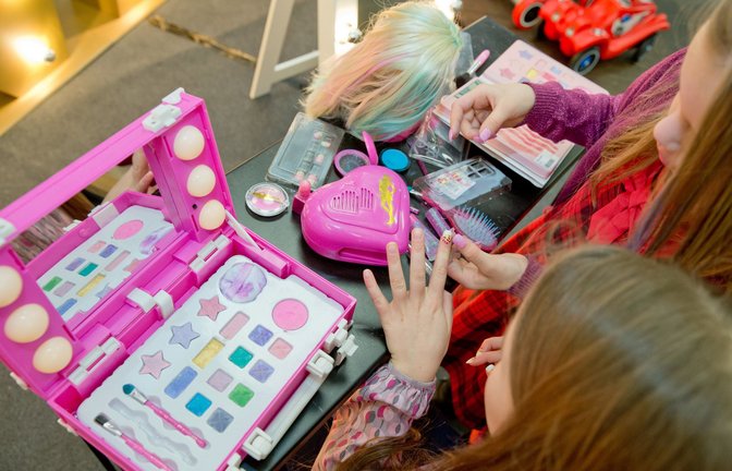Spielsachen sind heute stark von Stereotypen geprägt – sagt die Expertin.<span class='image-autor'>Foto: dpa/Daniel Karmann</span>