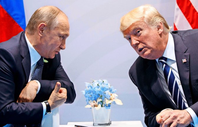 2017 trafen sie sich auf dem G20-Gipfel: Wladimir Putin (links) und Donald Trump.<span class='image-autor'>Foto: dpa/Evan Vucci</span>