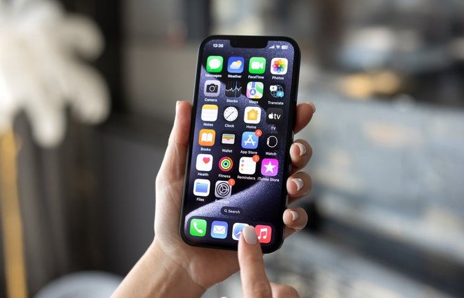 Der AltStore kann nicht über den App Store heruntergeladen werden.<span class='image-autor'>Foto: DenPhotos / shutterstock.com</span>