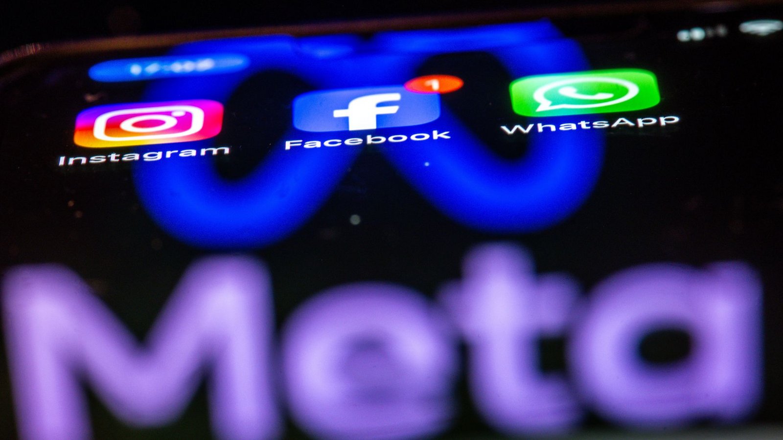 Dem US-Internetgiganten Meta wird von der EU vorgeworfen, zu wenig für den Schutz von Kindern zu tun.Foto: Jens Büttner/dpa Dem US-Internetgiganten Meta wird von der EU vorgeworfen, zu wenig für den Schutz von Kindern zu tun.Foto: Jens Büttner/dpa