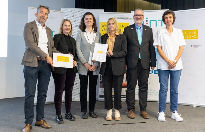Titel  Digitale Schule  geht nach Mühlacker Berufliche Schule ist bei bundesweitem Wettbewerb erfolgreich. Foto:LE 