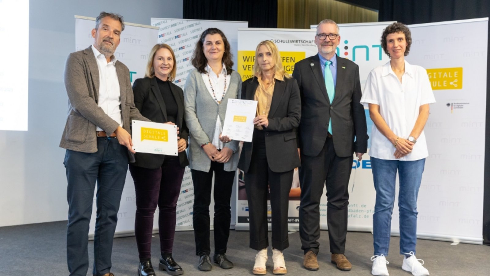 Titel  Digitale Schule  geht nach Mühlacker Berufliche Schule ist bei bundesweitem Wettbewerb erfolgreich. Foto:LE 