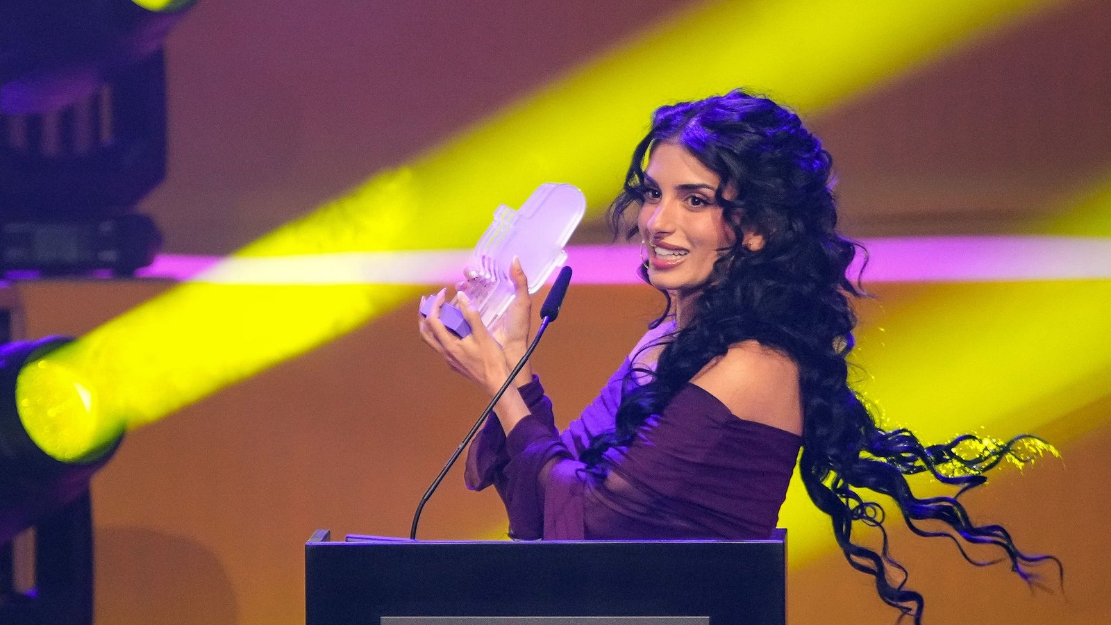 Auf einer Preisgala statt im Spätkauf: Sara Arslan.Foto: Soeren Stache/dpa