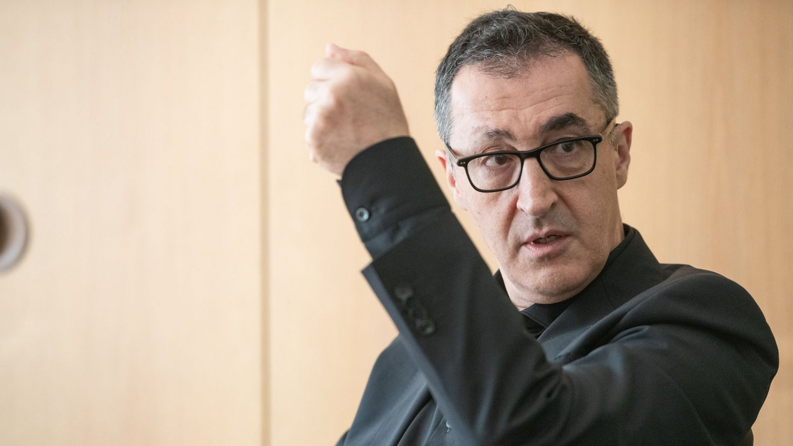 Der künftige Ministerpräsident Cem Özdemir will dem Nachbarland Bayern auf wichtigen Zukunftsfeldern Konkurrenz machen.Foto: Lichtgut/Max Kovalenko