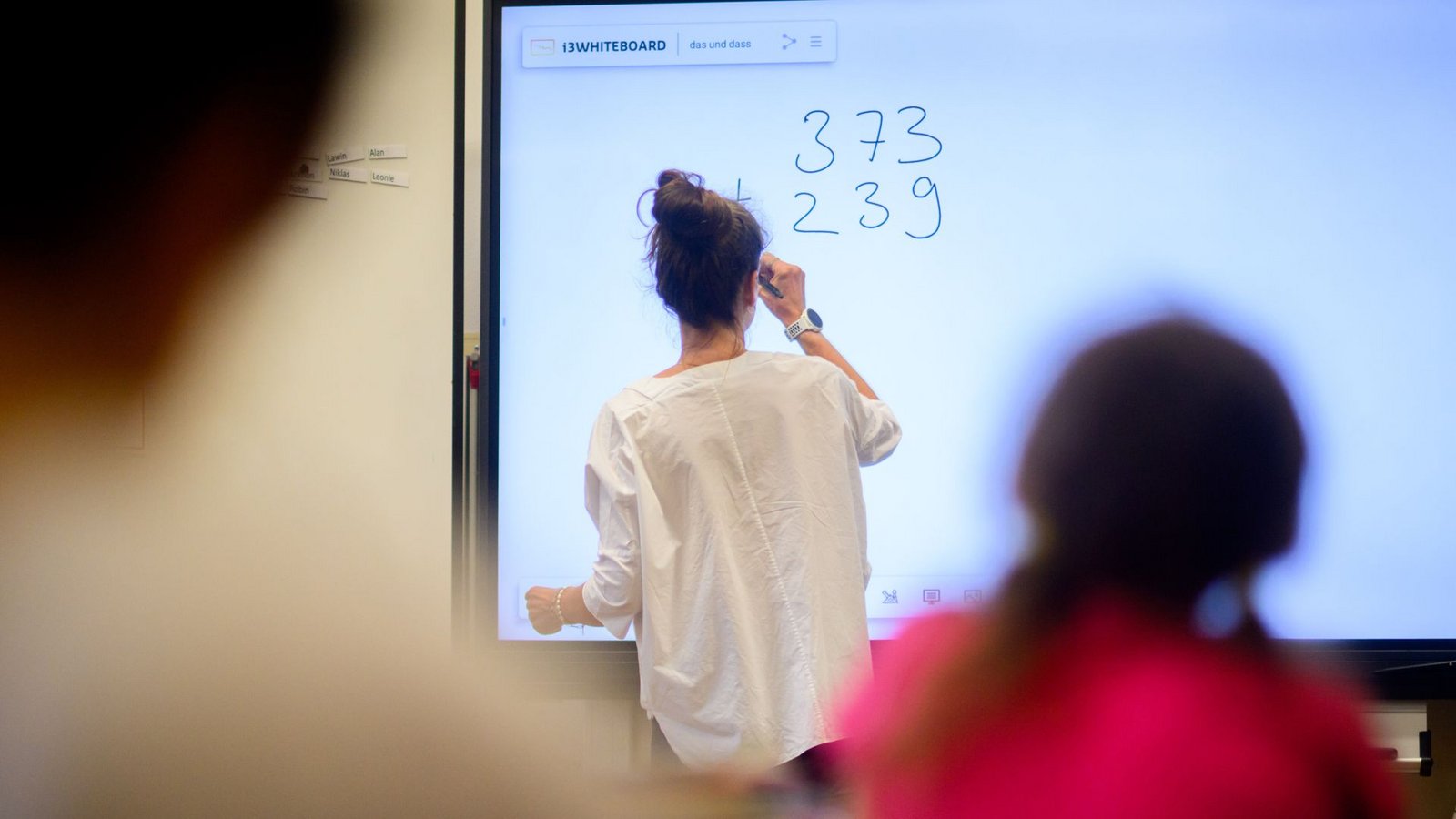 Das Kultusministerium kann deutlich mehr Lehrer einsetzen als bislang gedacht.Foto: picture alliance/dpa Das Kultusministerium kann deutlich mehr Lehrer einsetzen als bislang gedacht.Foto: picture alliance/dpa