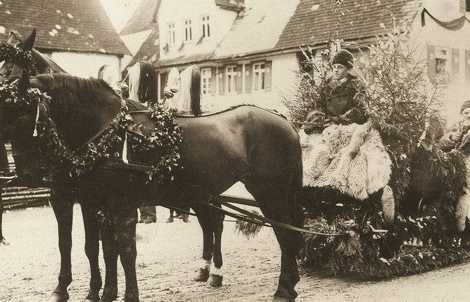 Wie hat man früher auf der Schwäbischen Alb Weihnachten gefeiert? Gudrun Mangold erzählt im Interview, was unterm Baum lag und welche Rezepte mit wenigen  Zutaten funktionierten.<span class='image-autor'>Foto: Gudrun Mangold</span>