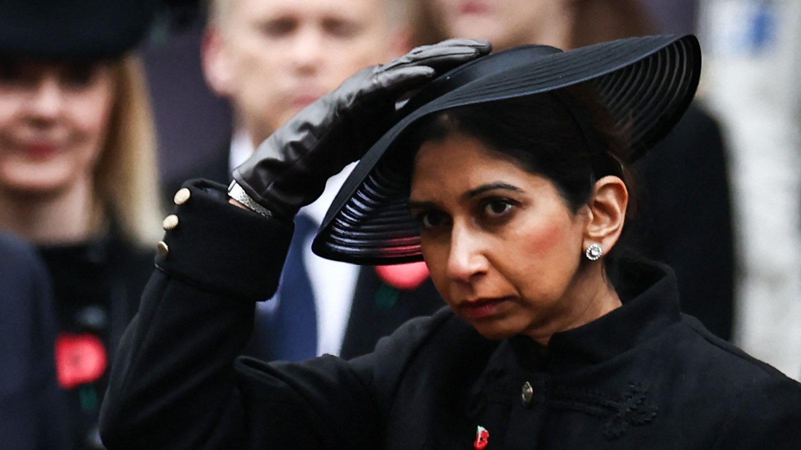 Suella Braverman steht in der Kritik – die britische Innenministerin hatte die Demonstranten vorab als „propalästinensische Meute“ beschimpft, von „Hass-Märschen“ gesprochen.Foto: AFP/HENRY NICHOLLS