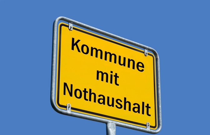 Mit Haushaltslöchern haben fast alle Bürgermeister in Deutschland zu kämpfen – ob männlich oder weiblich.<span class='image-autor'>Foto: Imago/Steinach</span>