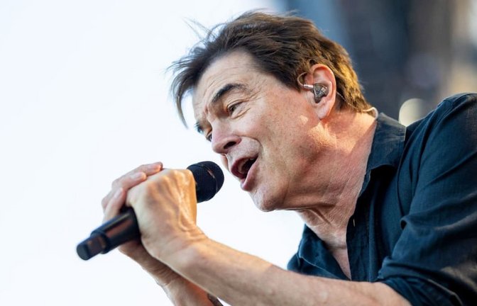 Campino von den Toten Hosen (hier beim Auftakt der Abschiedstournee in Stuttgart) hält nicht viel vom Glücksgefühle-Festival.<span class='image-autor'>dpa/Christoph Schmidt</span>
