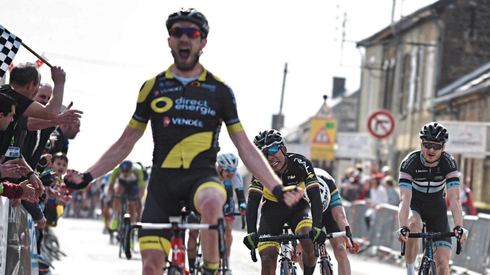 Auf der dritten Etappe des Circuit des Ardennes von Donchery nach Vivier-au-Court musste sich Alexander Krieger (rechts) dem Franzosen Jeremy Cornu, dem Kolumbianer Johnatan Cañaveral und dem Franzosen Anthony Maldonado (von links) geschlagen geben. Foto: Haumesser Auf der dritten Etappe des Circuit des Ardennes von Donchery nach Vivier-au-Court musste sich Alexander Krieger (rechts) dem Franzosen Jeremy Cornu, dem Kolumbianer Johnatan Cañaveral und dem Franzosen Anthony Maldonado (von links) geschlagen geben. Foto: Haumesser