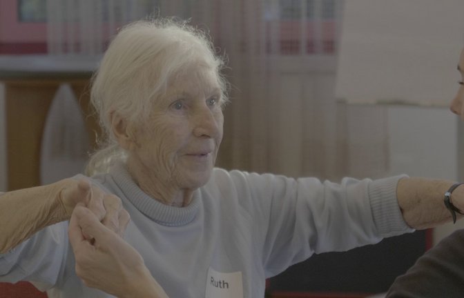 Ermöglicht ein neues Miteinander: Ein Projekt des Stuttgarter Balletts bringt Demenzkranke und ihre Angehörige auf einer neuen Ebene zusammen – und setzt viele Emotionen frei.<span class='image-autor'>Foto: AWO-Marbach</span>