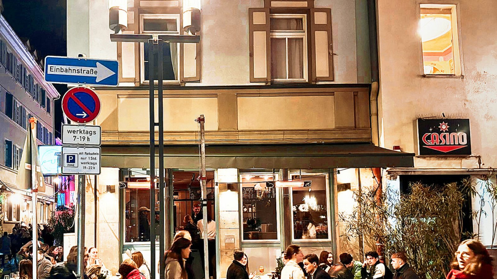 Aus der Puf-Bar am „Eingang“ der Altstadt wird die Kado-Bar.Foto: /ubo Aus der Puf-Bar am „Eingang“ der Altstadt wird die Kado-Bar.Foto: /ubo