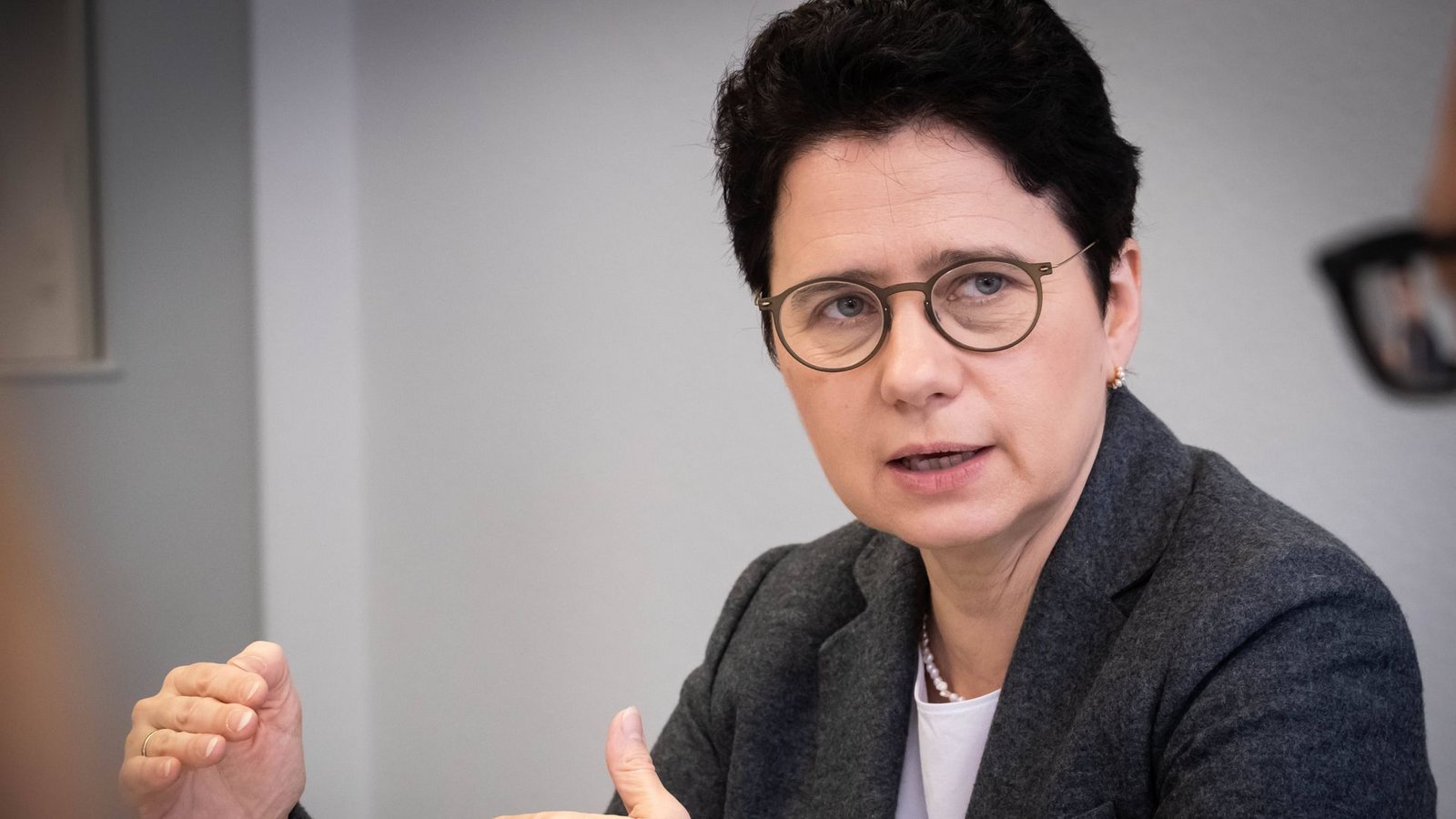 Marion Gentges ist die Mutter des Video-Gesetzes.Foto: IMAGO/Achim Zweygarth/IMAGO/Achim Zweygarth Marion Gentges ist die Mutter des Video-Gesetzes.Foto: IMAGO/Achim Zweygarth/IMAGO/Achim Zweygarth