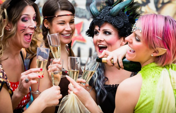 Welche Kostüme sind im Fasching verboten?<span class='image-autor'>Foto: Kzenon/Shutterstock</span>
