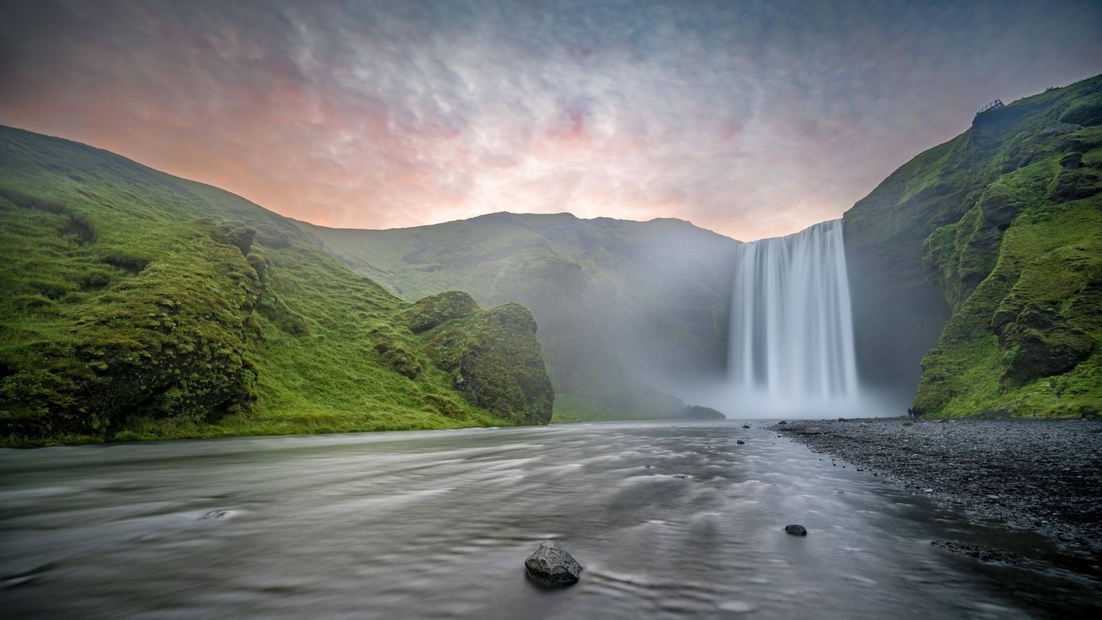Wo sind all die Wassermassen hin? Skógafoss-Wasserfall in Island.Foto: Imago/Imagebroker