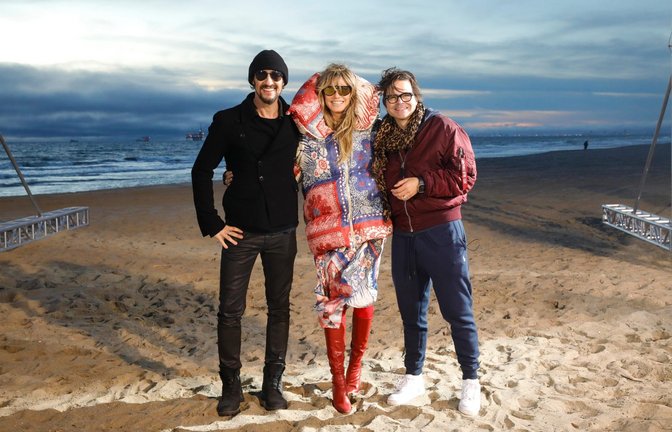 Mit dabei waren in Folge 17 als Gastjuroren die GNTM-Allstars Thomas Hayo und Kristian Schuller.<span class='image-autor'>Foto: ProSieben / Sven Doornkaat</span>
