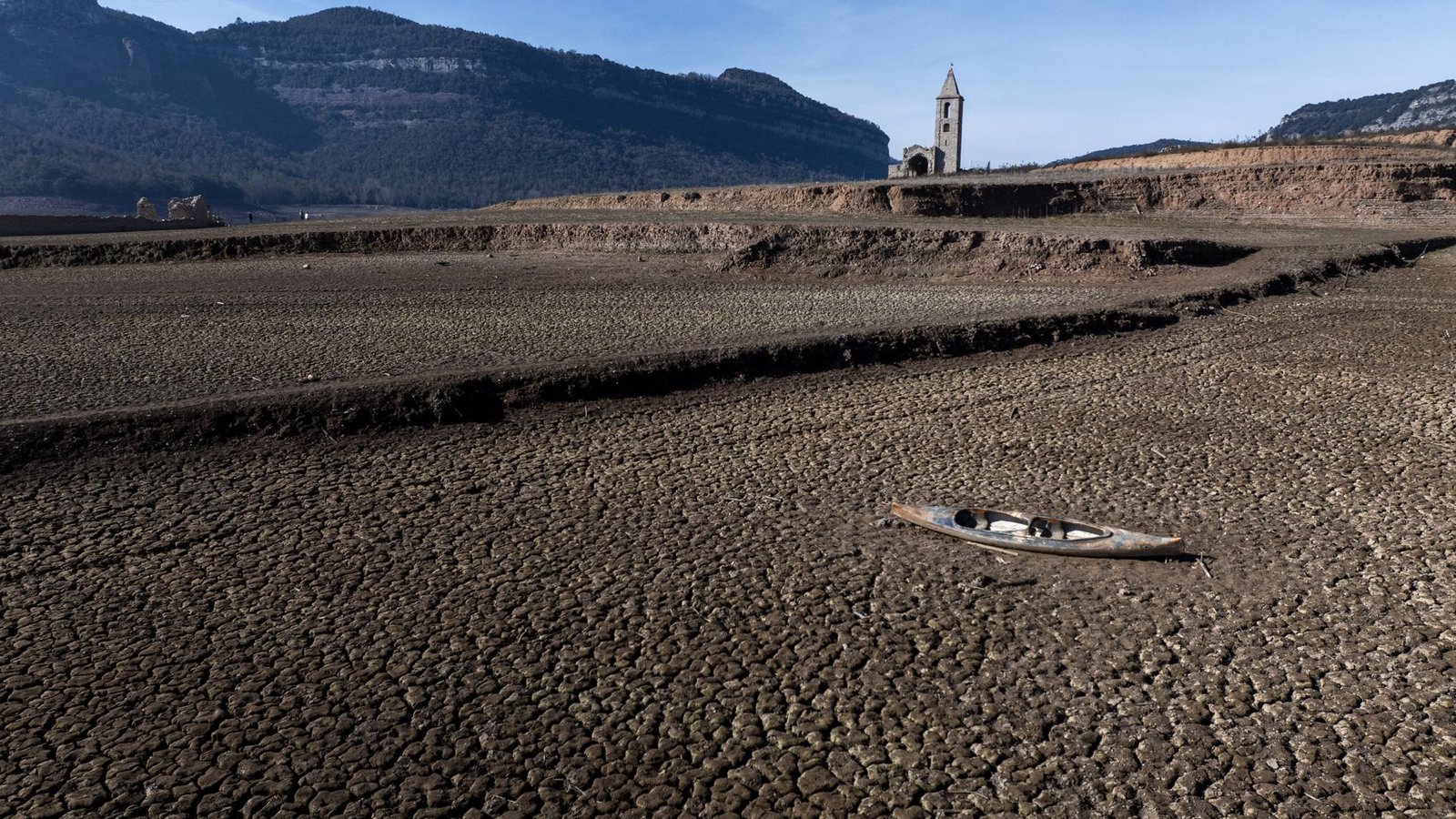Ausgetrockneter Stausee in Spanien: Der abgelaufene März war weltweit der heißeste seit Beginn der Aufzeichnungen.Foto: dpa/Emilio Morenatti