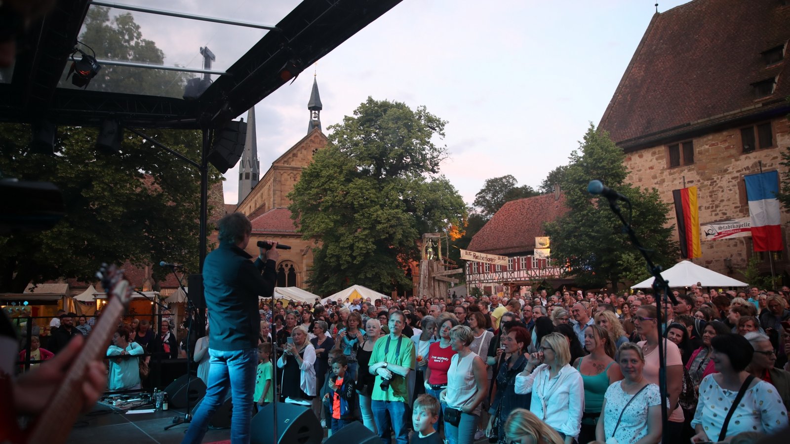 Stimmung im Maulbronner Klosterhof. Foto: p