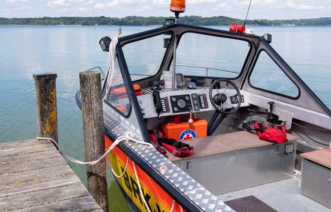 Wasserwacht in Bayern: 15 Monate nach einem tödlichen Unfall auf dem Starnberger See ist die Leiche eines Studenten geborgen worden (Symbolfoto).<span class='image-autor'>Sven Hoppe/dpa</span>