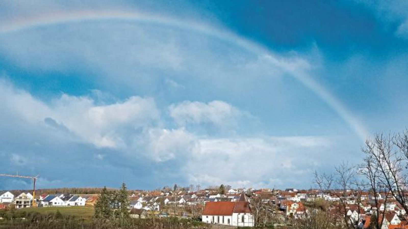 Regenbogen über Großglattbach. Foto: Leitner