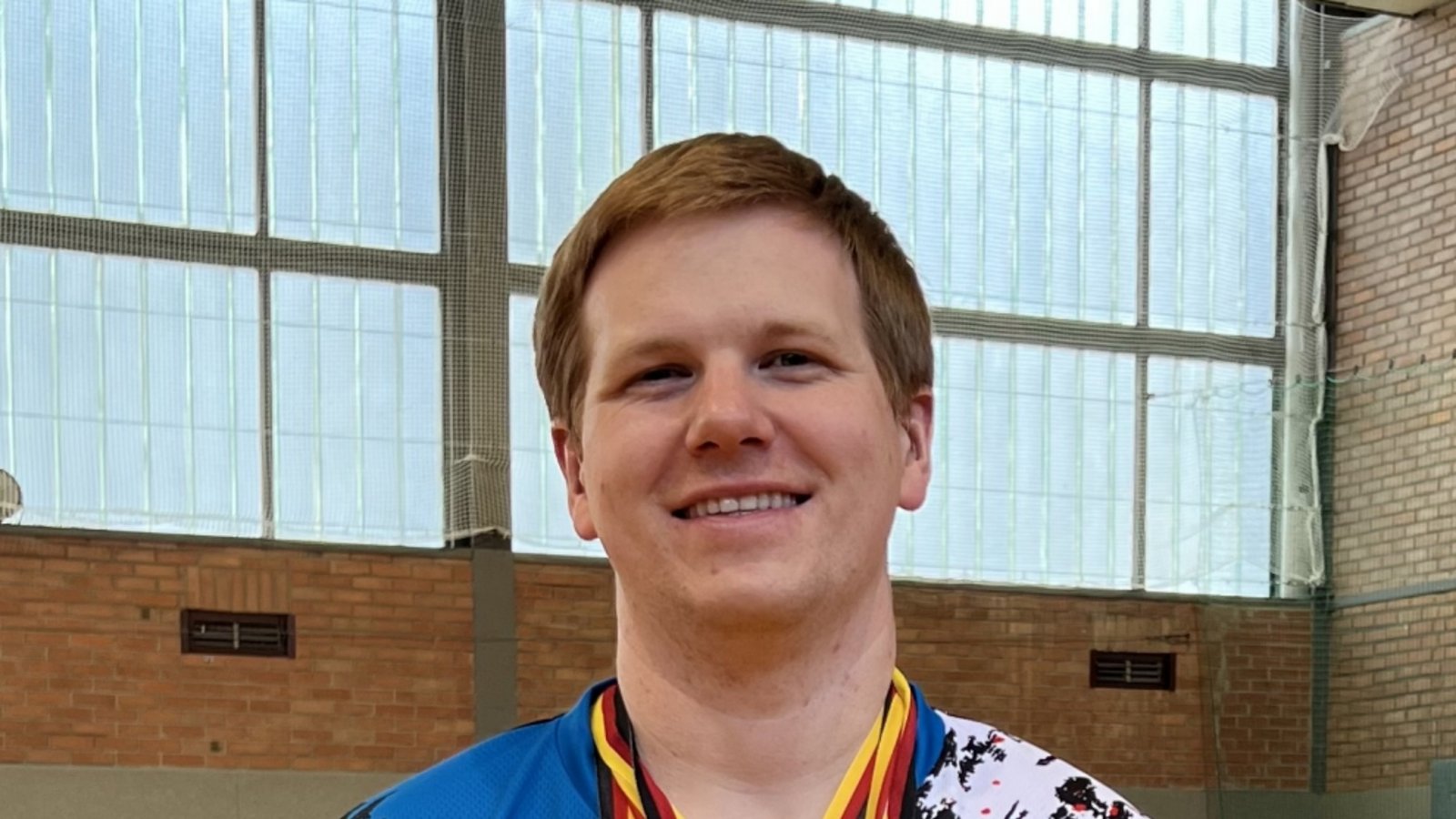 Zwei Gold- und eine Silbermedaille baumeln am Hals von Matthias Kroll. Foto: privat Zwei Gold- und eine Silbermedaille baumeln am Hals von Matthias Kroll. Foto: privat